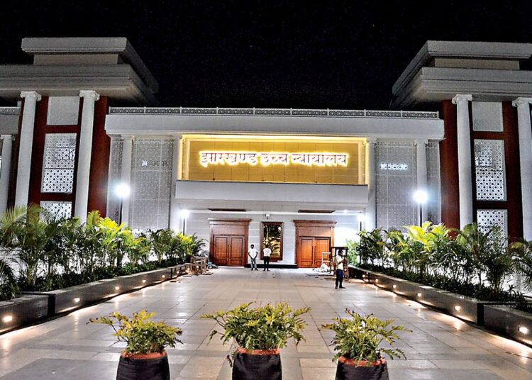 Jharkhand High Court seeks status report on probe into 2016 T-shirt-toffee scam