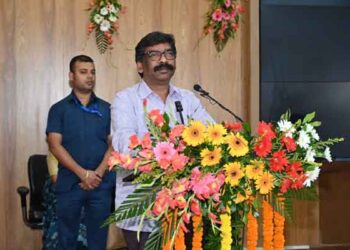 Jharkhand CM promises large-scale appointments in many departments soon