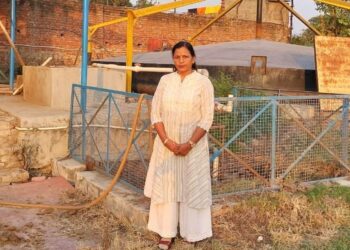 Powering progress: Uttar Pradesh villagers generate renewable energy from farm waste