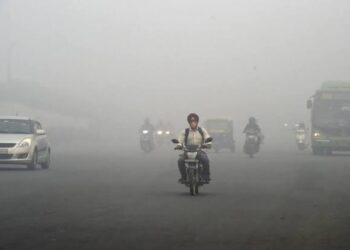 Delhi air quality in ‘severe’ category as smog blankets the capital