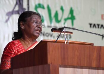 President Droupadi Murmu asks Santhali writers to provide children with short stories in Ol Chiki script