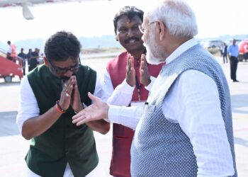 Jharkhand CM urges PM Modi to take care of displaced tribals