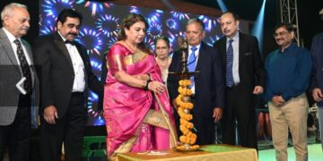 Jharkhand: Bollywood actor Priyanka Chopra’s mom, 750 doctors attend MGM Medical College Jamshedpur Diamond jubilee meet