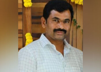 Telangana: I-T raids premises of BRS MLA Nallamothu Rao