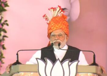 PM Modi attacks Congress for failing to contain Naxalism in Chhattisgarh