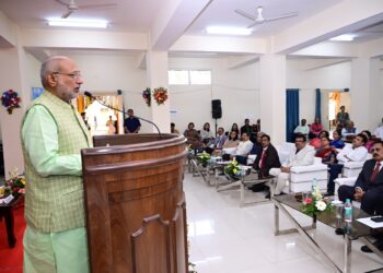 Jharkhand governor calls upon VCs to work for developing centres of excellence  