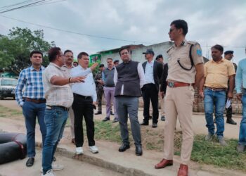 Jharkhand: Senior officials assess facility at Dhanbad Chhath Ghats