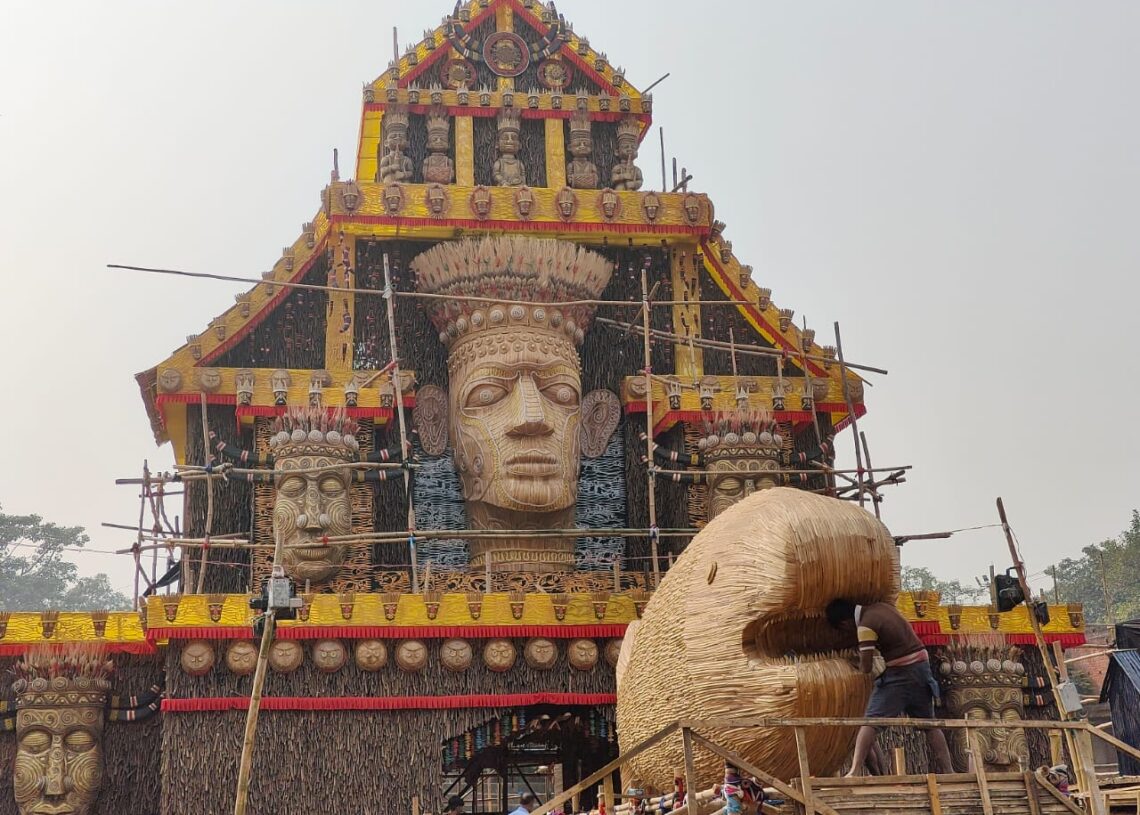 Dhanbad: Pandal based on ‘Nigeria Fish Festival’ becomes cynosure of all eyes