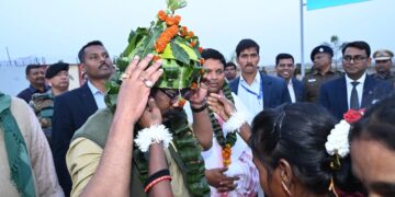 Godda district social welfare officer suspended after girls complain to Jharkhand CM