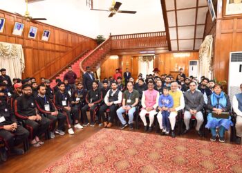 Article 370 removal will ensure equal rights for Jammu & Kashmir people, says Jharkhand governor 