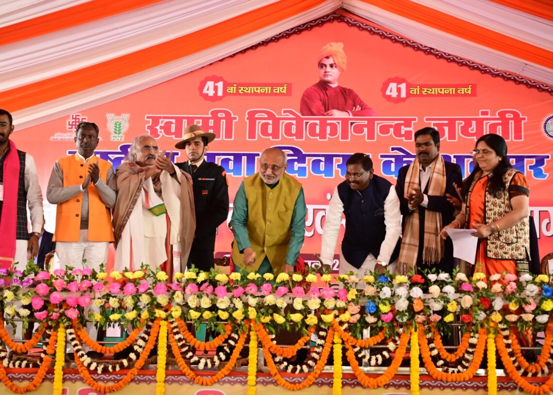 Jharkhand Governor lauds Arjun Munda for 85 Eklavya schools in State