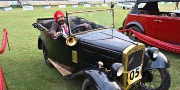 Vintage and Classic Car & Bike Rally