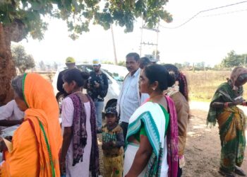 Jharkhand News: Eye camp for tribals held in Palamu Tiger Reserve