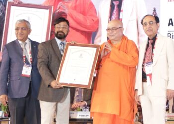 Jharkhand eye surgeon gets honorary degree of FAICO in Vitreo-Retina field