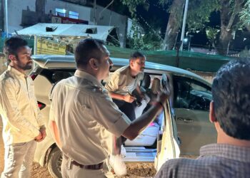 Jharkhand News: Latehar police make haul of cash, narcotics ahead of Lok Sabha polls 