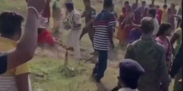 lathi-charge Dhanbad