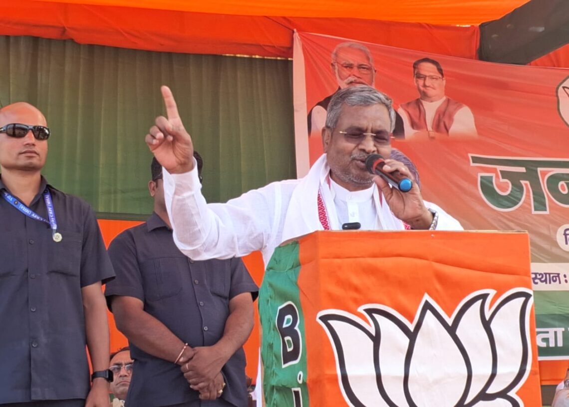 Babulal Marandi seeks Congress reply on huge displacement in Jharkhand