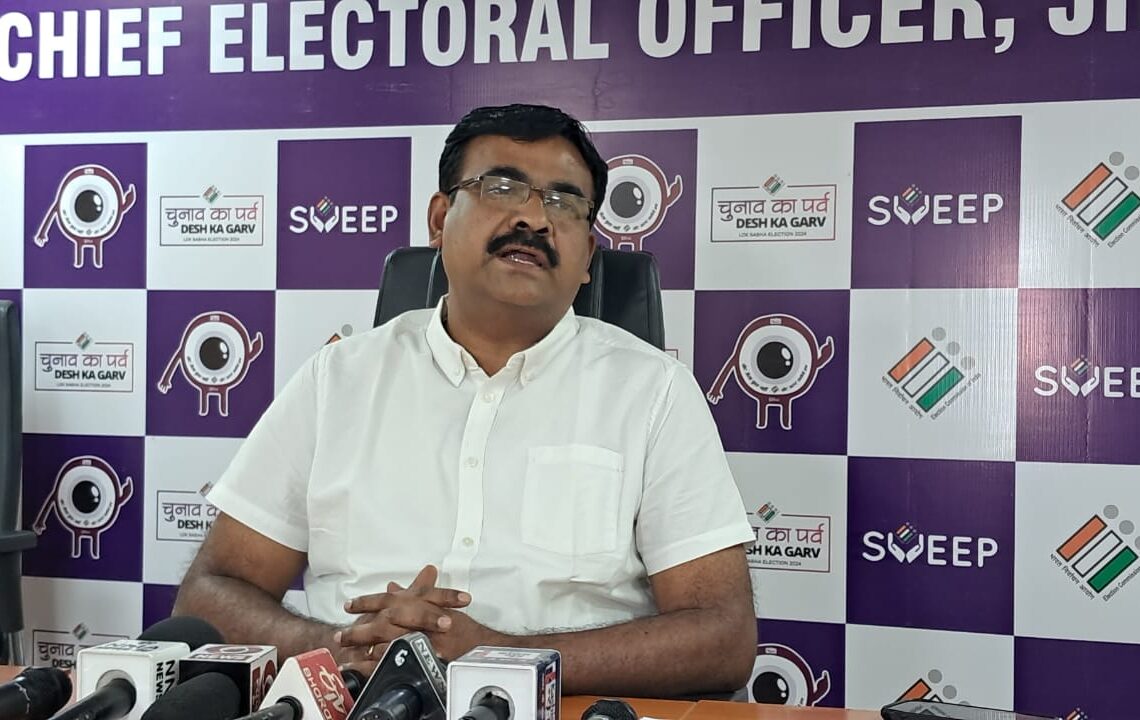 EC begins home delivery of voting slips, to deploy volunteers at booths to guide voters in Jharkhand 