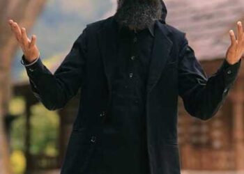 Sufi singer Kanwar Grewal