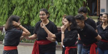 Jharkhand News: Loyola School Jamshedpur students rally for general elections with ‘Nukkad Natak’