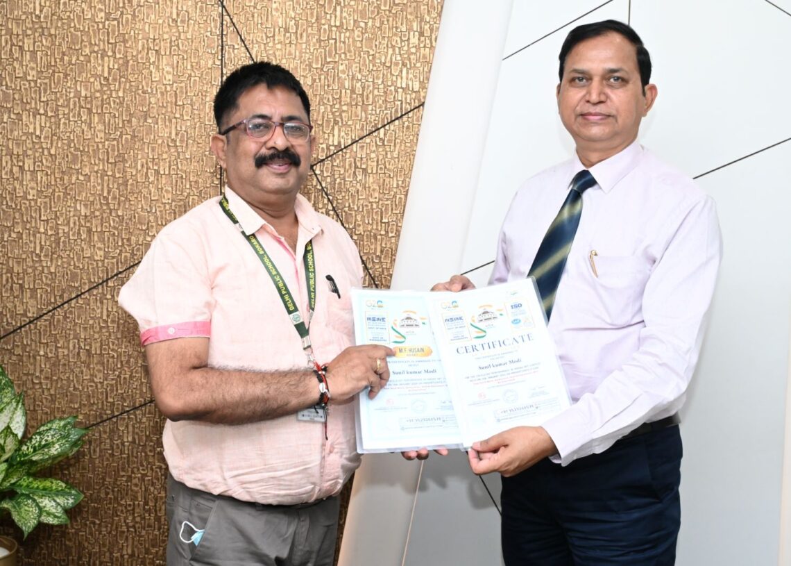 DPS Bokaro teacher gets MF Husain award