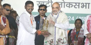 BJP will return every penny of money looted by Rahul Baba’s party, says Amit Shah in Khunti  