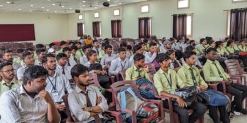 Ranchi DLSA runs a campaign against drug abuse at Gossner College