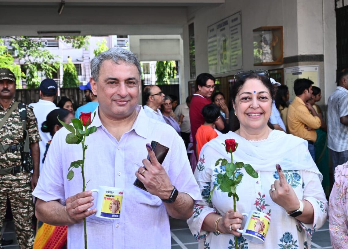 Jharkhand LS polls: Fate of candidates sealed in EVMs, Jamshedpur votes 64.30%