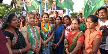 Centre gives step-motherly treatment to Jharkhand, says Kalpana Soren