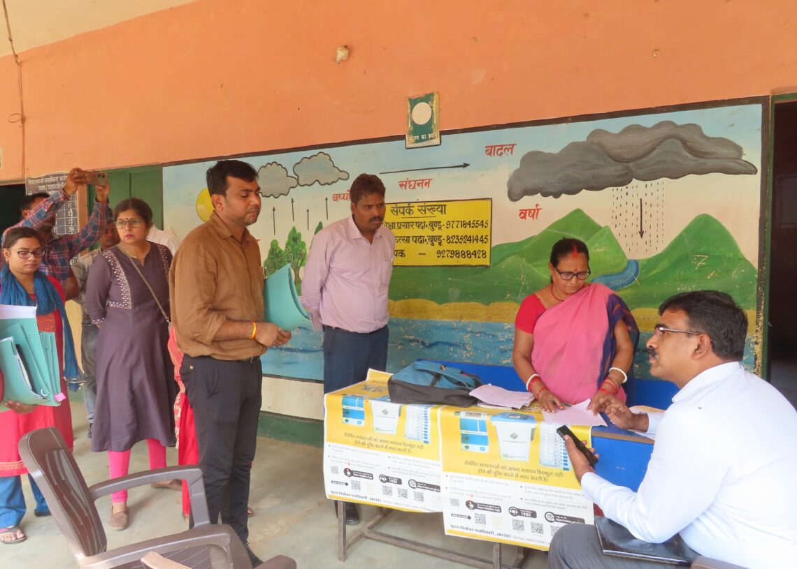 Jharkhand CEO warns of action for laxity in distribution of voter slips, guides