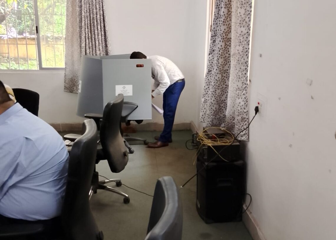 Postal ballot voting Dhanbad