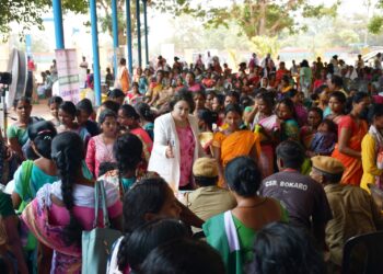 Jharkhand IMA Women doctors’ wing reaches Saranda , saves 10 tribal women from cervical pre-cancer