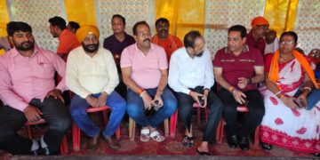 Jamshedpur MP joins BJP workers at EVM surveillance camp