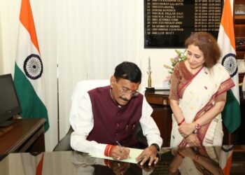 Sanjay Seth takes charge, promises to make Jharkhand contribute to making India ‘atmanirbhar’ in defence