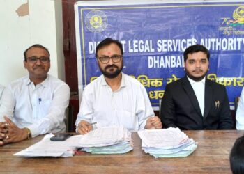 Accident victims’ kin get over Rs 4.99 crore at Special Lok Adalat in Dhanbad