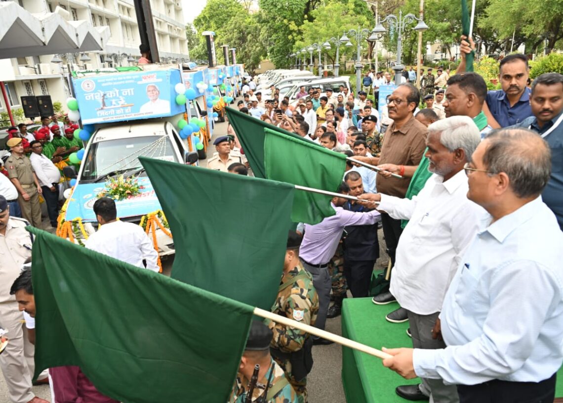 CM Champai Soren flags off 6 ‘Jagrukta Raths’ to boost drug-free Jharkhand campaign