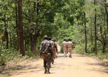 Jharkhand News: Four Naxalites killed in encounter in Chaibasa, two arrested