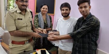 Daltonganj police recover 4 missing cell phones