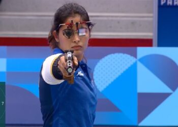 Manu Bhaker earns Olympic bronze for Bharat in shooting after 12 years