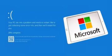 Microsoft server glitch causes global flight disruptions and service outages