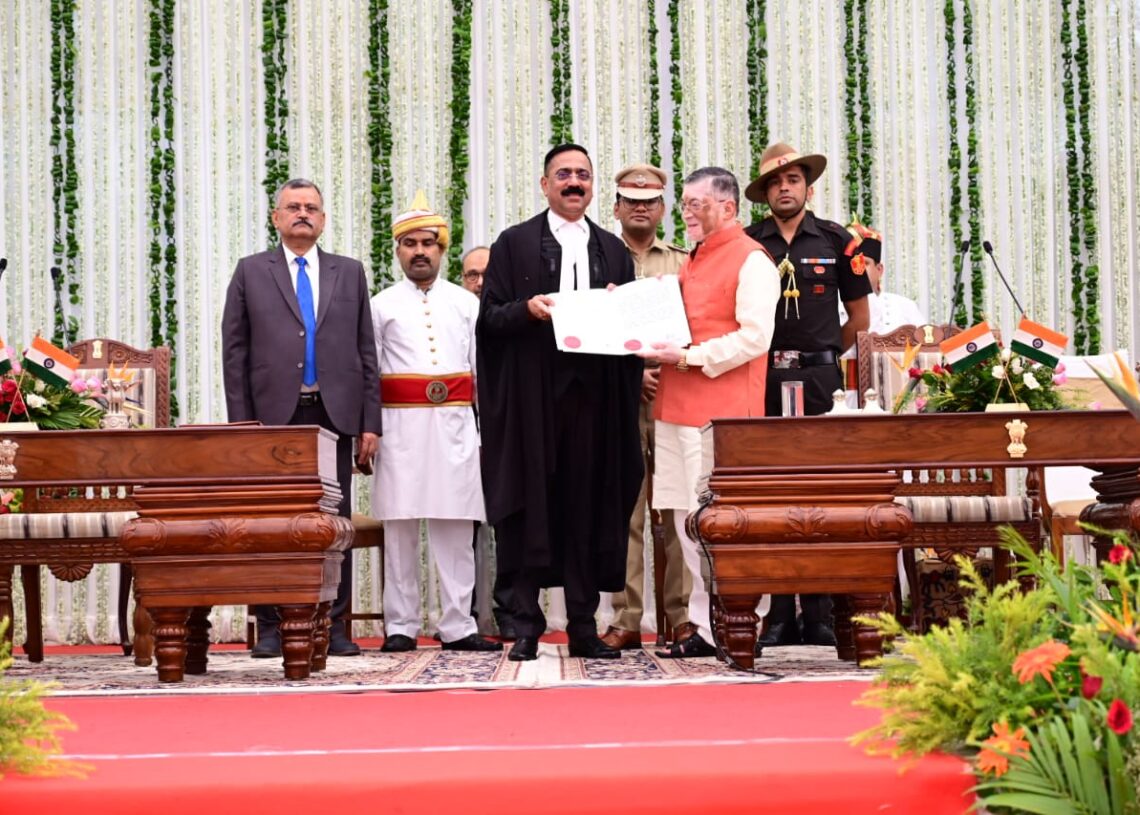 Santosh Kumar Gangwar takes oath as Governor of Jharkhand