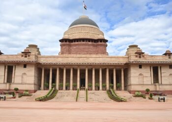 Rashtrapati Bhavan's Durbar Hall and Ashok Hall renamed as Ganatantra Mandap and Ashok Mandap