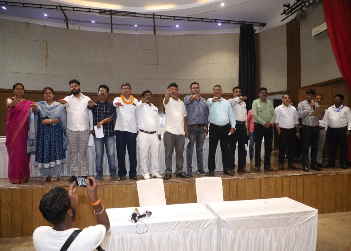 Senior doctors defeated in Dhanbad Red Cross Society election