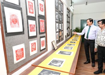 DPS Bokaro holds graphic art exhibition