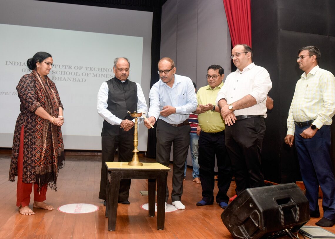  IIT ISM Dhanbad director exhorts scholars to research in interdisciplinary areas