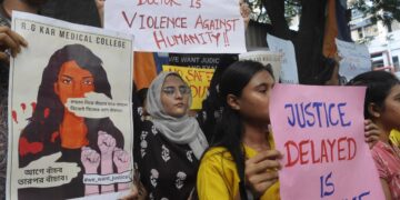 Resident doctors launch nationwide strike over Kolkata doctor's murder, demand CBI probe