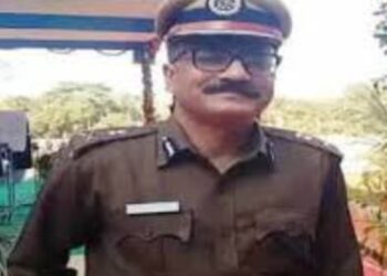 Palamu police replicate film 'Don' with force of law