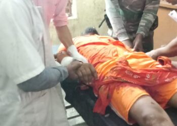 Jharkhand News: Road robbers shot at a returnee Kanwariya in Palamu