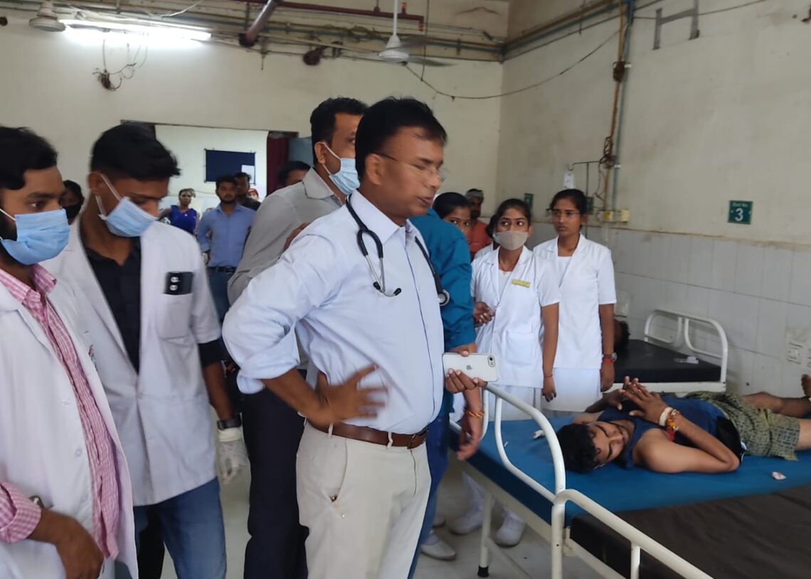 Two excise constable aspirants die during physical test in Daltonganj