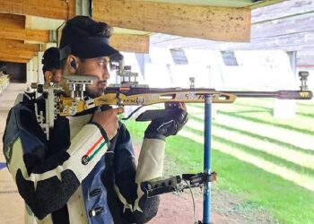 Shooter Swapnil Kusale clinches bronze in men's 50m rifle 3P